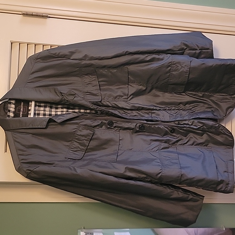REPORT Collection Raincot NWOT